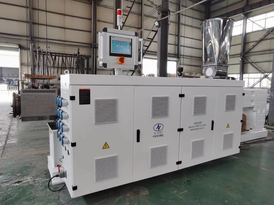 comprare Prodotto in Cina UPVC CPVC OPVC PVC extrudere a vite parallele HYPS92/28 con elevata capacità di uscita e meno potenza online manufacture