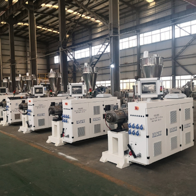 comprare Estrusore a doppia vite conica Shenzhen HYPET, macchina per la produzione completa di lastre e profili per tubi in PVC online manufacture