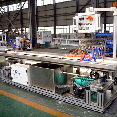 comprare China Popular L or V shapes corner clip profile extrusion machine PVC corner profile making machine for sales online manufacture
