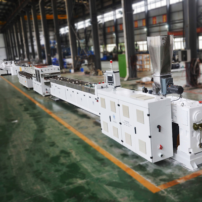 comprare Linea di produzione per tubi doppi/duali in PVC 90-110 di Shenzhen HYPET online manufacture