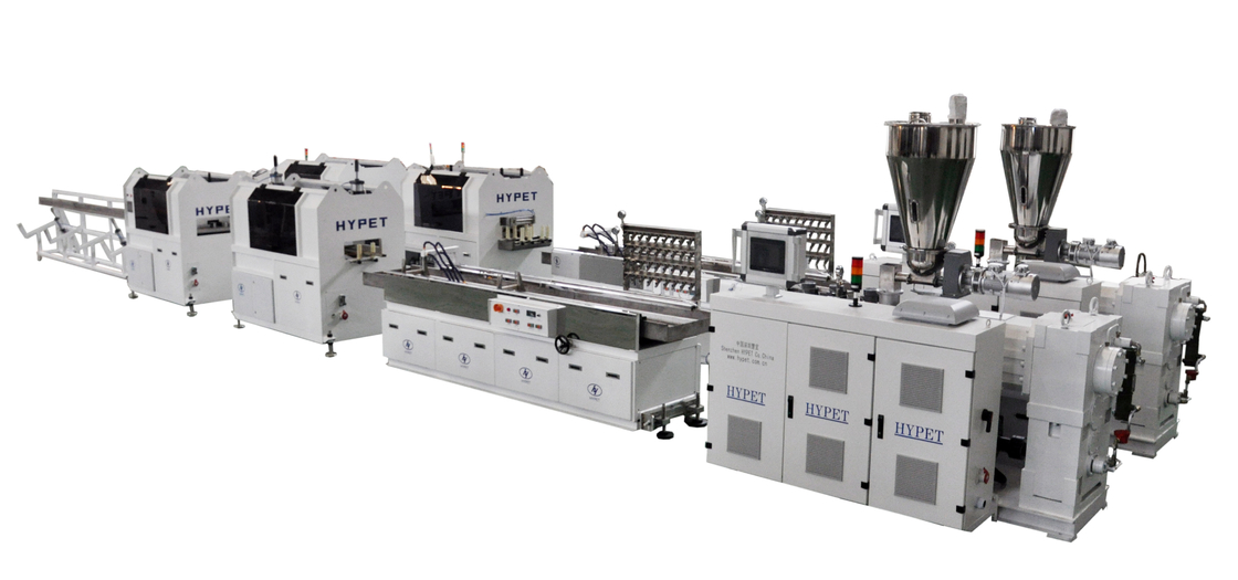 Linea di produzione del tronco del condotto del cavo in PVC con casella di ingranaggi verticale e estrusore a doppia vite a profilo in PVC