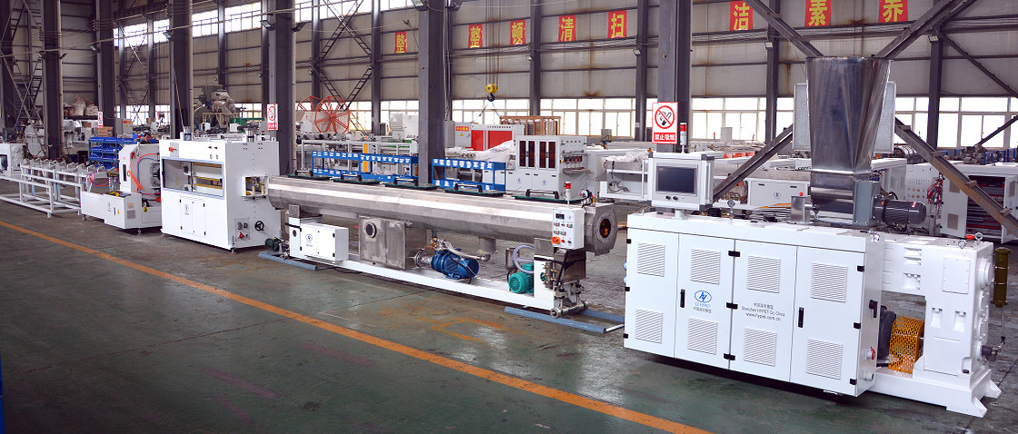 Alta produzione vita più lunga basso consumo 32-110mm doppia e singola stazione PVC tubo di produzione di macchine