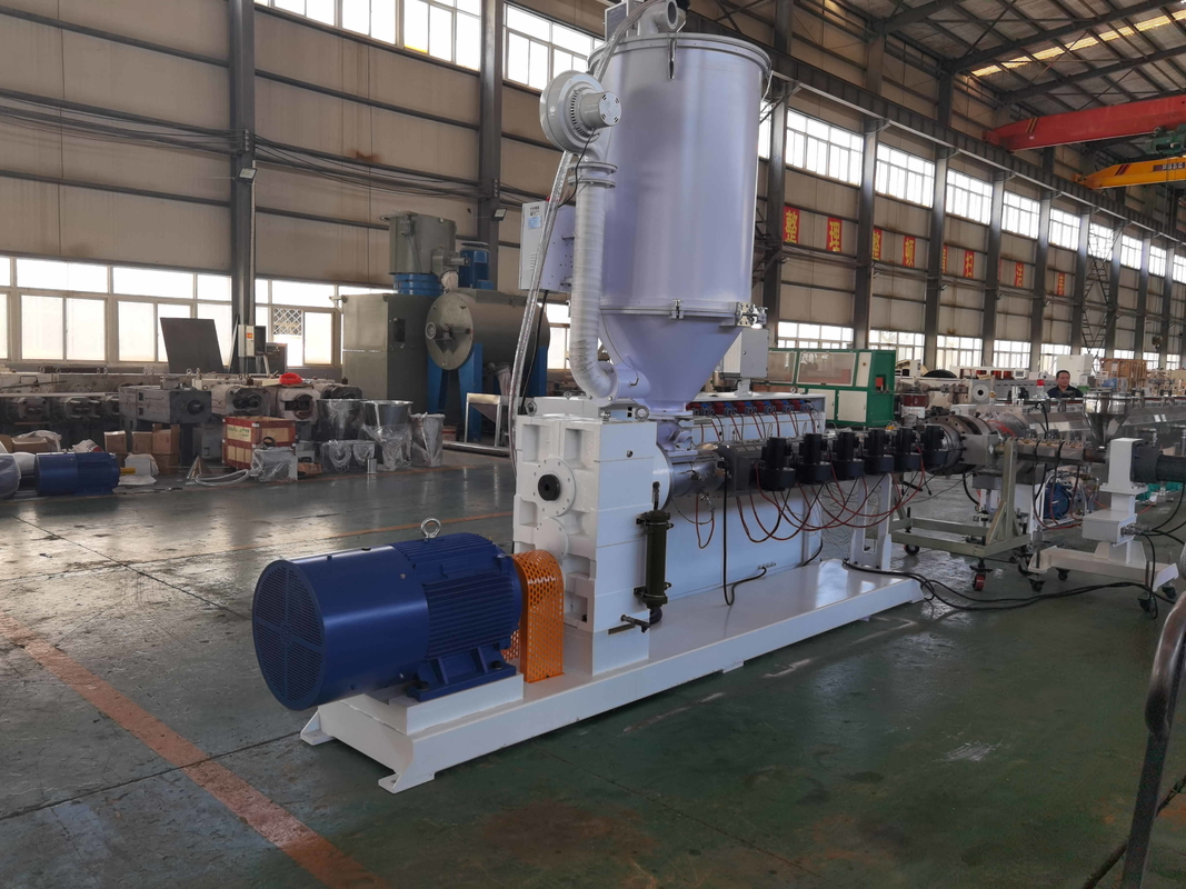 SJ150/28 90kw 380kg/h ad alta efficienza Estrusore a vite singola a grande potenza in PE HDPE PE ad altissimo peso molecolare per tubi