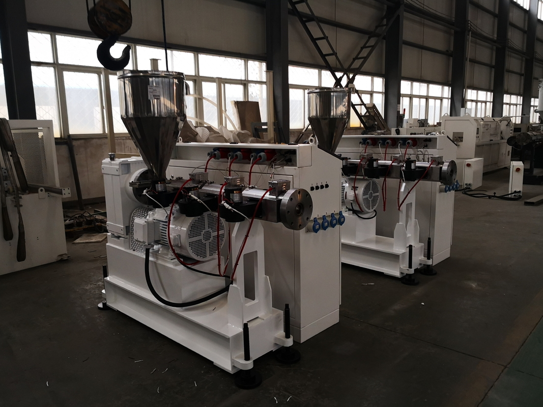 HDPE LDPE PE pellet di profilati di tubi di foglio a griglia board single screw Extruder SJ120/28 75kw 300kg/h extrusion machine