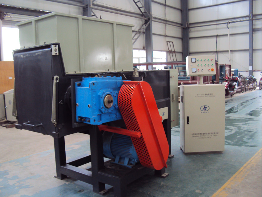 Ampiamente utilizzato multifunzione single shaft Shredder Per rifiuti di plastica in fibra di gomma a forma di grande canna spessa tubo di piastra