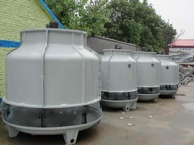Alta capacità di raffreddamento Torre di raffreddamento a grande volume 150t HYCT150 Applicazione per il raffreddamento ad acqua