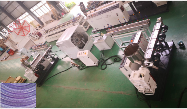 10-38 mm 0,5-2 pollici Fibra rinforzata PVC Pipe Machine Flessibile condotto di ventilazione condotto Soft PVC Pipe Production Line