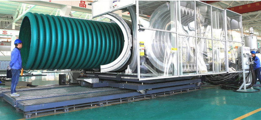 Linea di estrusione per tubi corrugati a doppia parete HYPET personalizzabile 200-600 mm con servizio di installazione di ingegneri