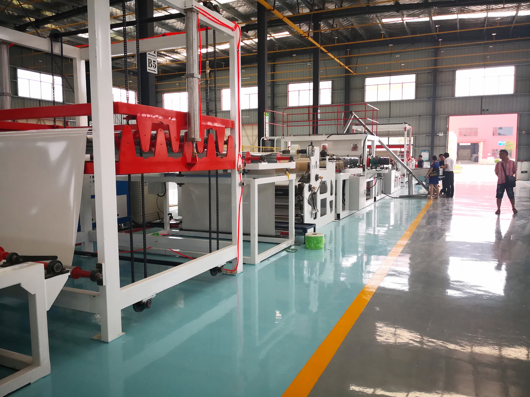Linea di produzione automatica di rivestimento adesivo a caldo / rivestimento a pellicola e rivestimento di sabbia personalizzabile